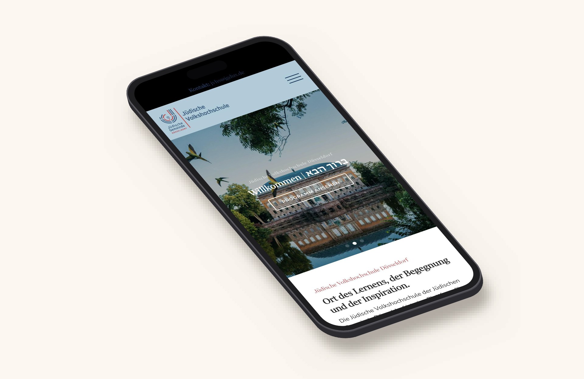 juedische-volkshochschule-duesseldorf-mobile Webseite für Volkshochschule und Bildungsangebote – Jüdische Volkshochschule Düsseldorf in der Ansicht auf dem Smartphone